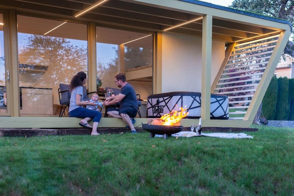 Holiday House Hona Lux Velike Lasce Esterno foto