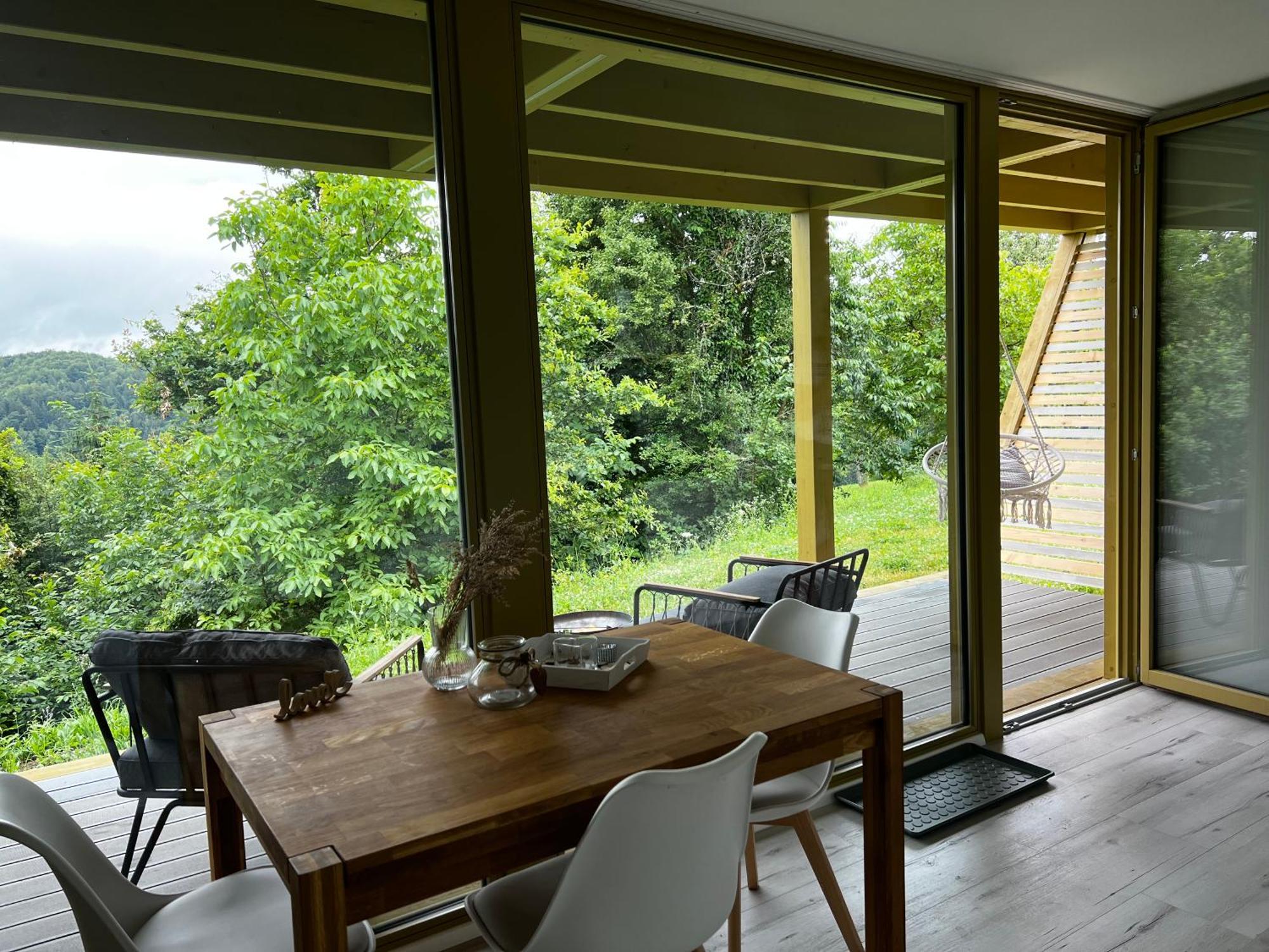Holiday House Hona Lux Velike Lasce Esterno foto