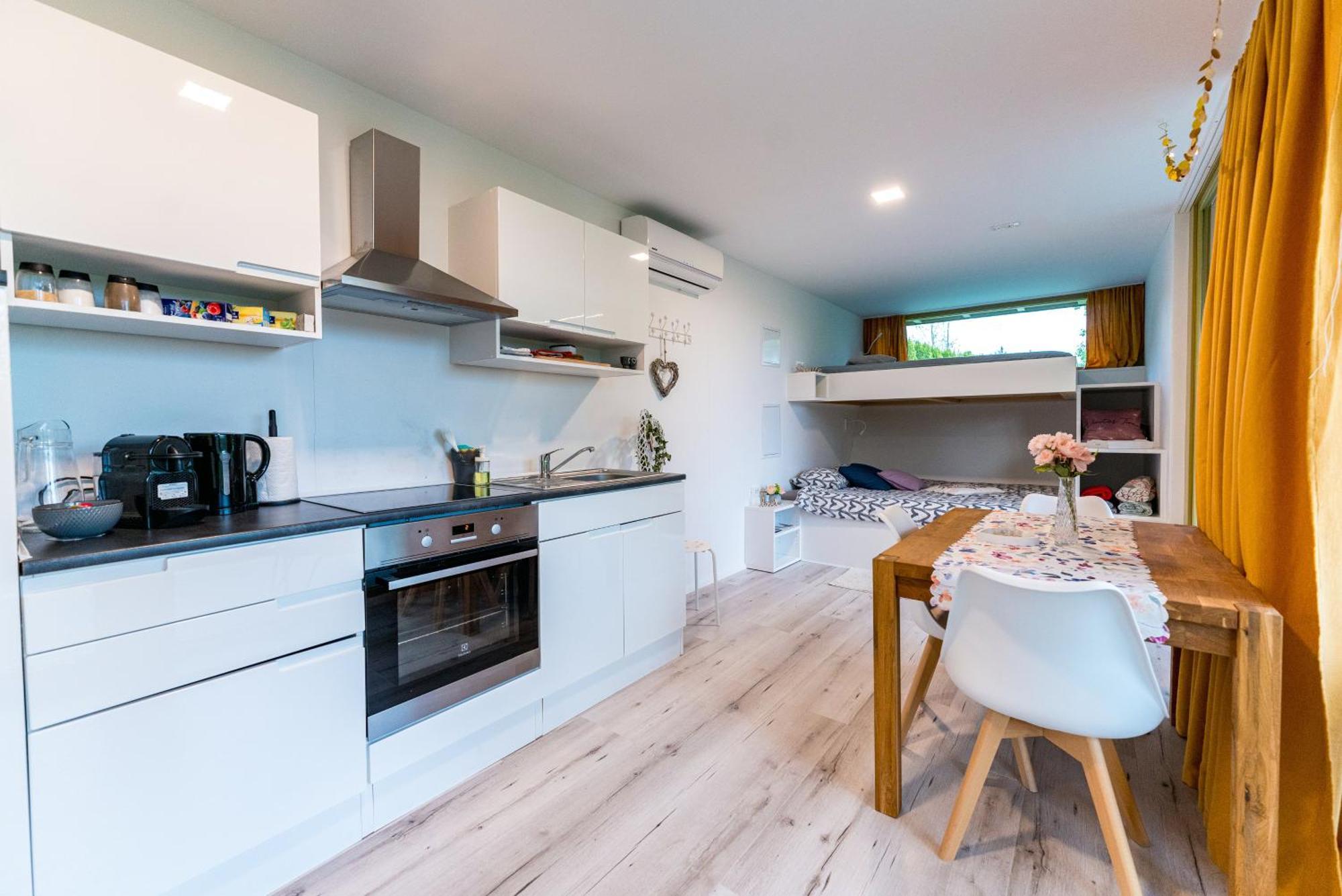 Holiday House Hona Lux Velike Lasce Esterno foto